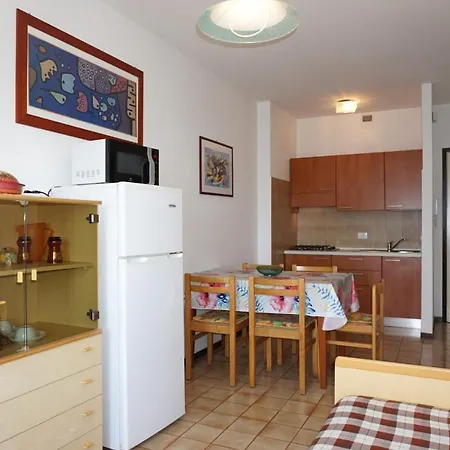 Excellent Location For A Flat With Shared Pool Apartment Porto Santa Margherita di Caorle