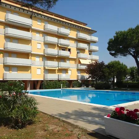 Flat With Excellent Location *