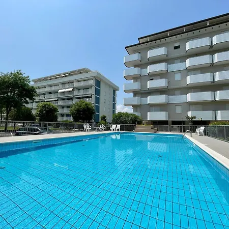 Flat With Excellent Location Appartement Porto Santa Margherita